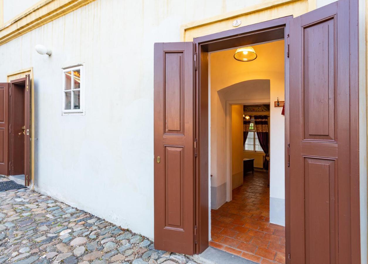 Loreta Hotel Praha Bagian luar foto